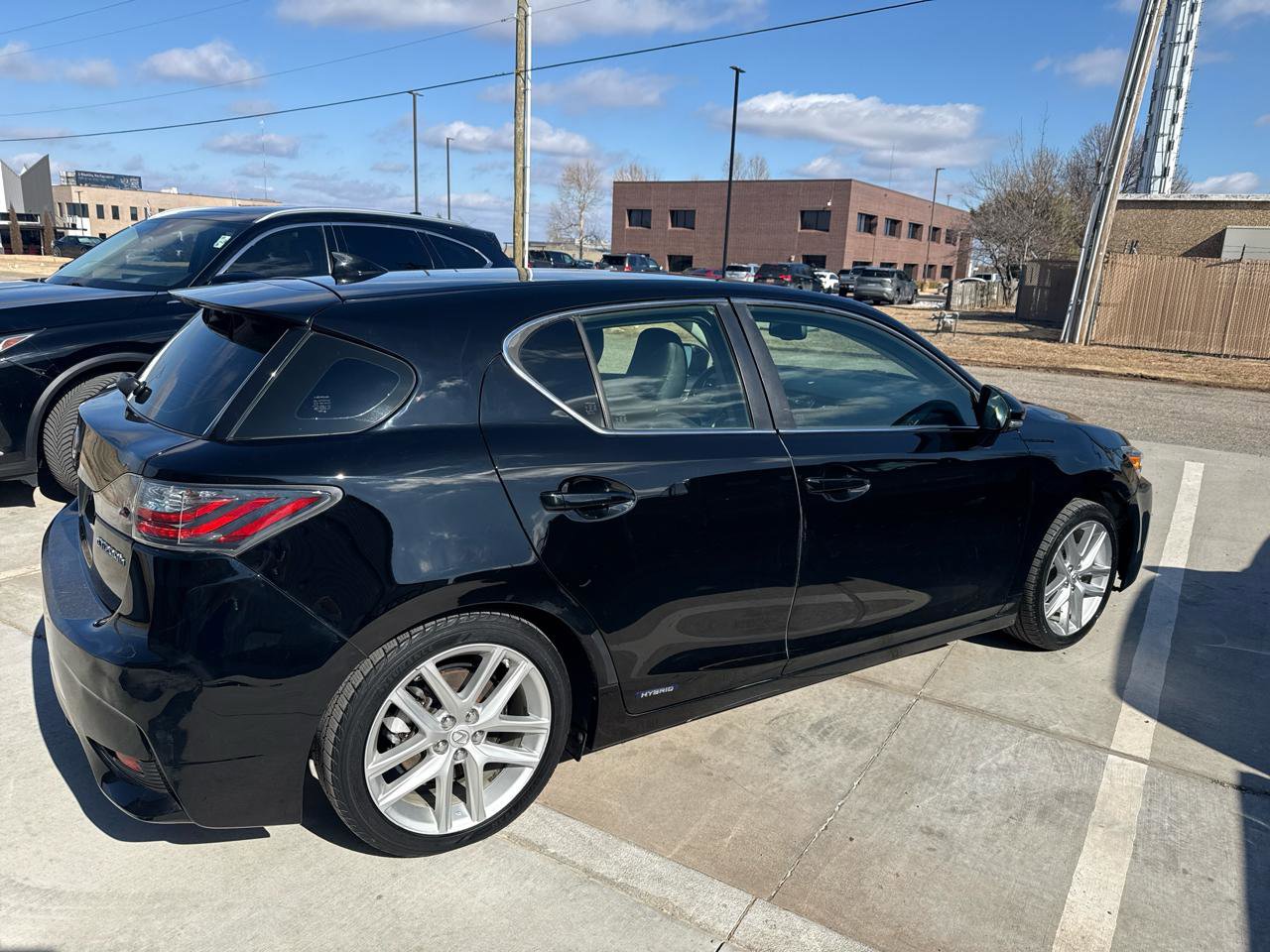 Used 2016 Lexus CT 200h w/ Accessory Package 2 image 9