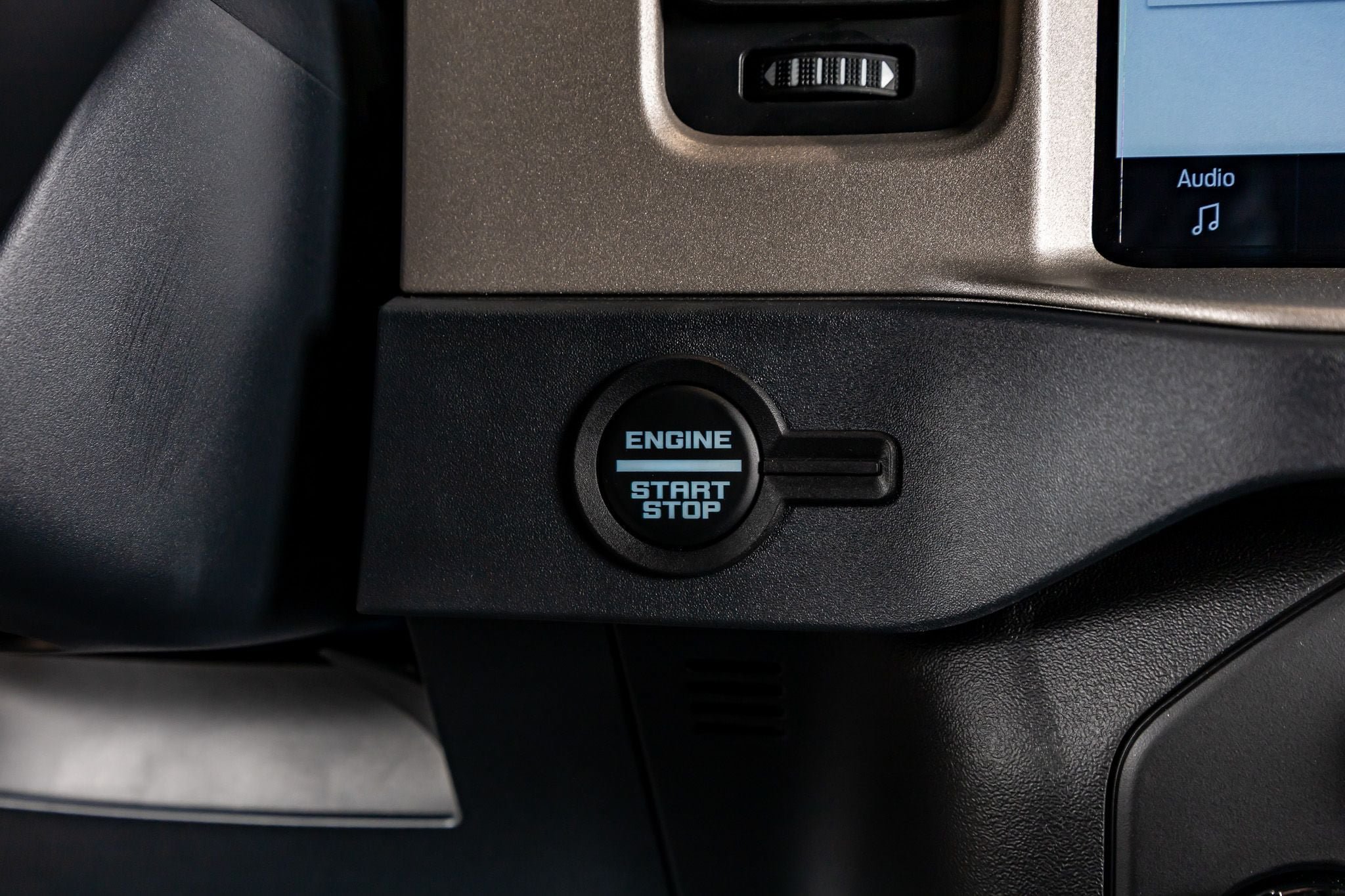 Used 2026 Ford Bronco Outer Banks AWD/4WD image 22