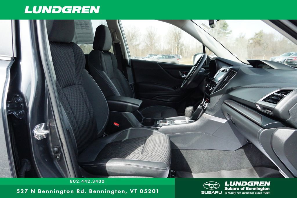 Used 2023 Subaru Forester Premium image 9