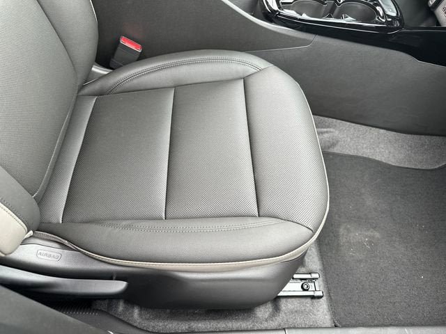 New 2026 Chevrolet Trax ACTIV FWD image 31