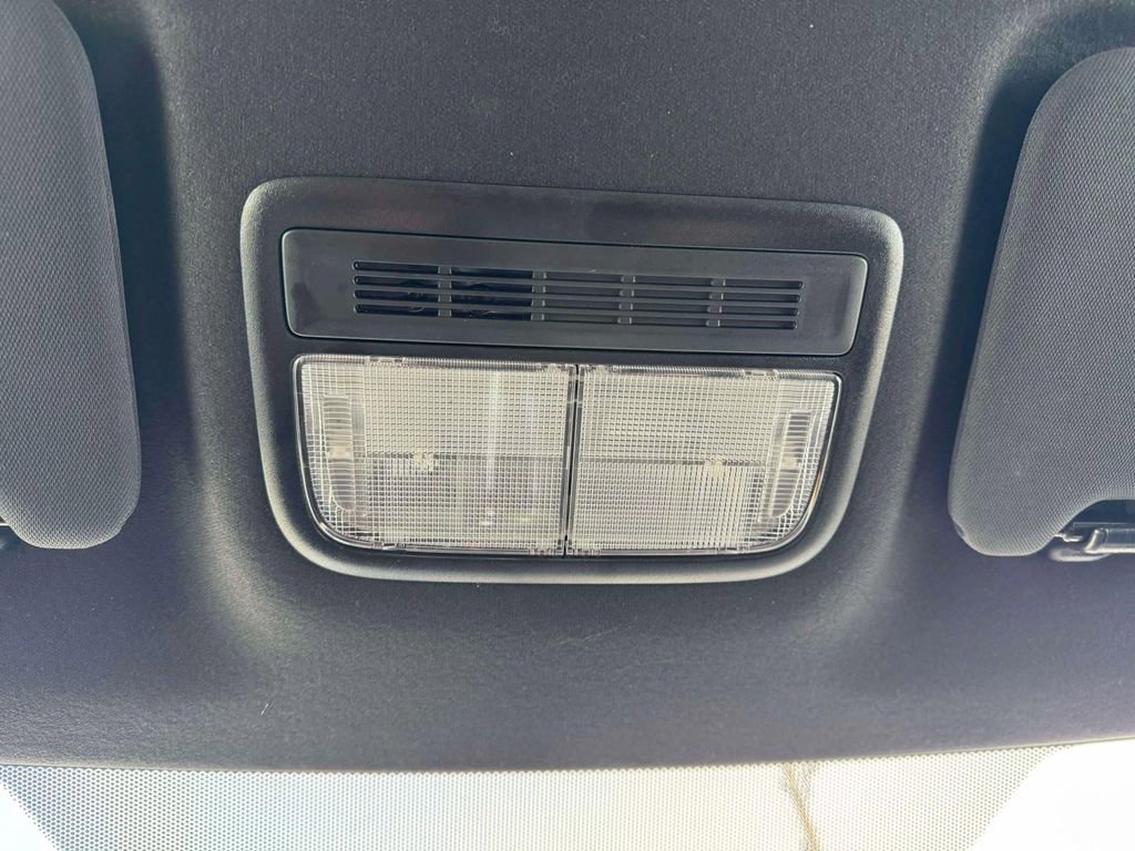 Used 2022 Honda HR-V Sport image 29