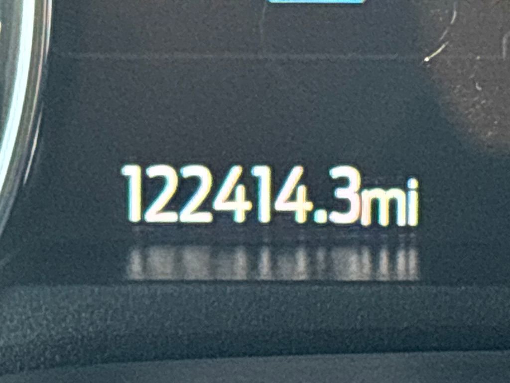 Used 2022 Ford F250 Lariat w/ Lariat Ultimate Package image 21