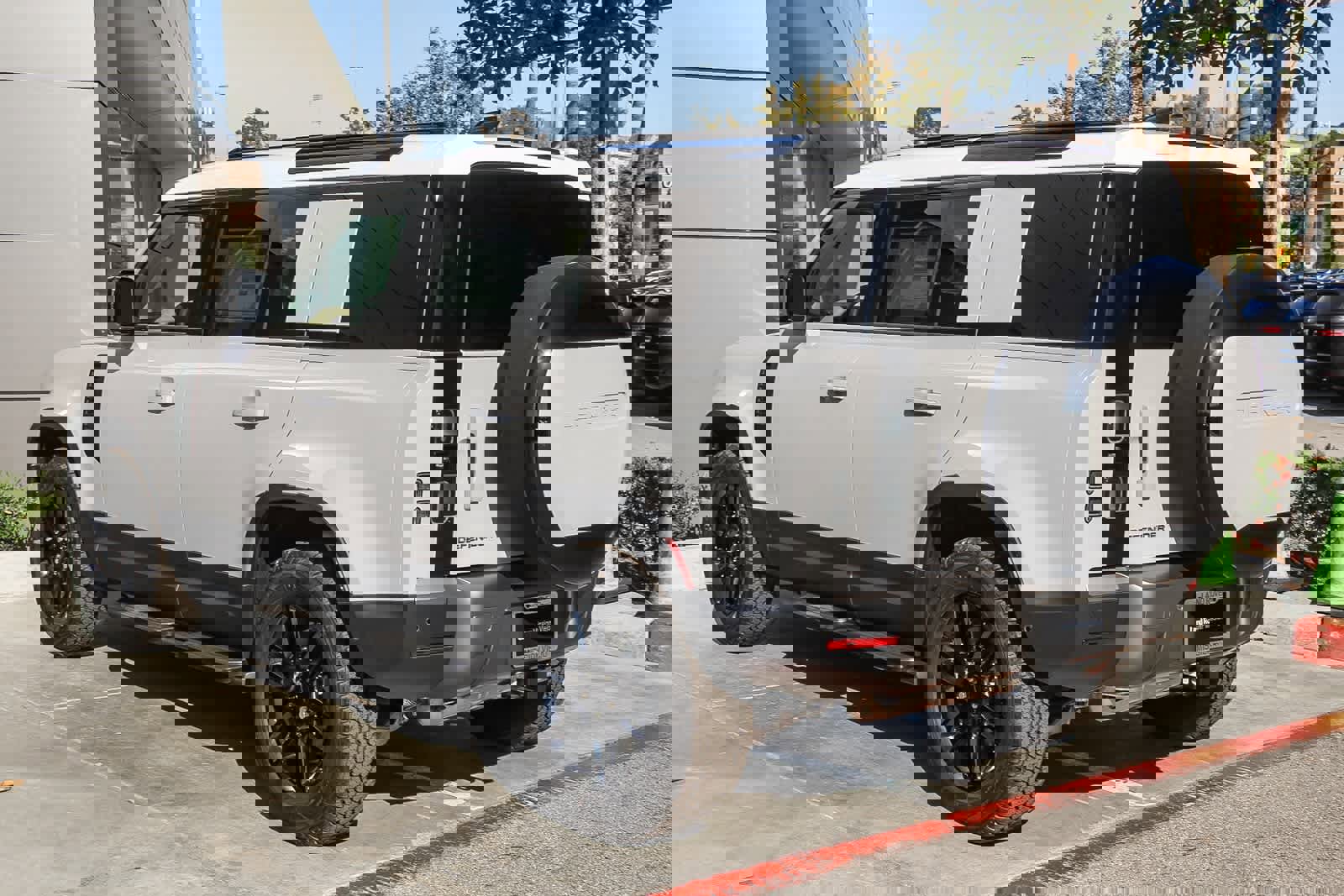 New 2026 Land Rover Defender 110 S image 4