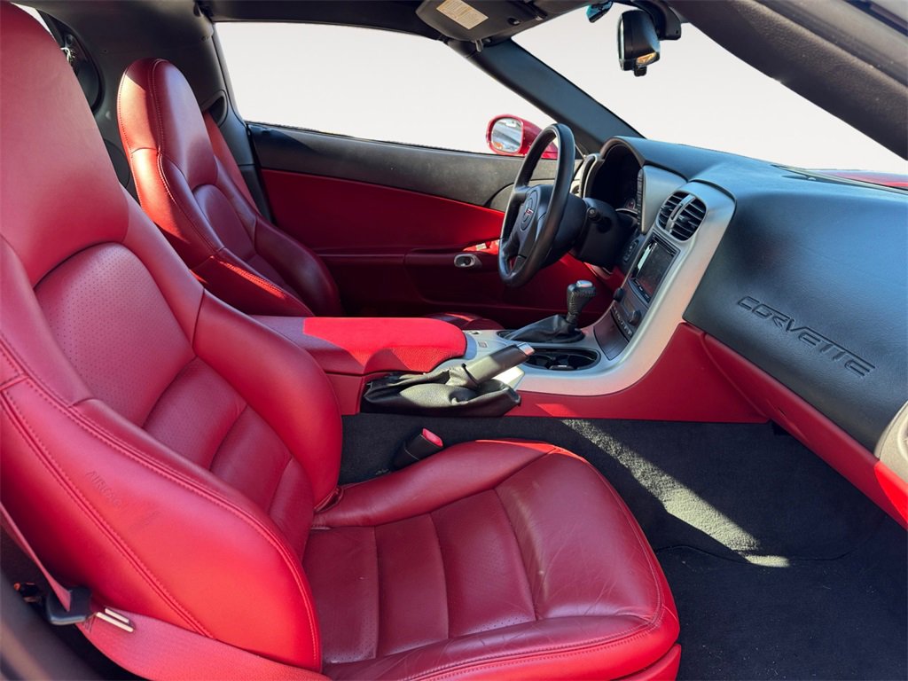 Used 2005 Chevrolet Corvette Coupe w/ Preferred Equipment Group image 15