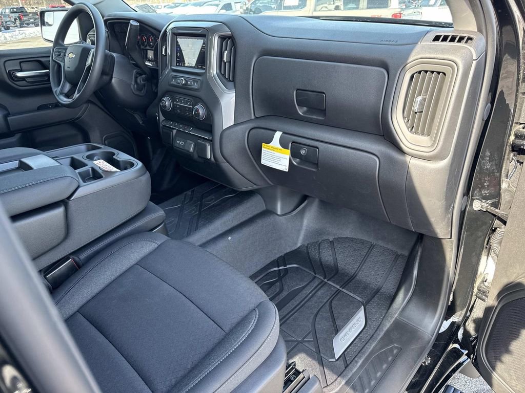 New 2026 Chevrolet Silverado 1500 Custom image 25