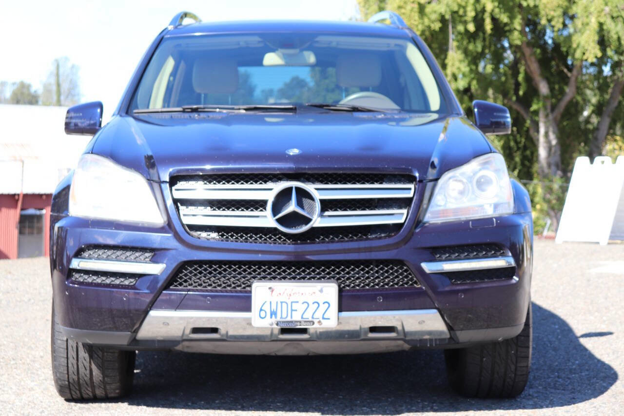 Used 2012 Mercedes-Benz GL 450 4MATIC image 3