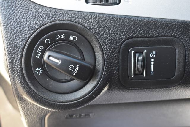 Used 2019 Dodge Journey SE w/ Premium Group image 22