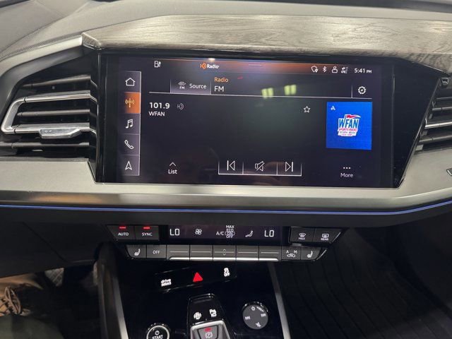 Used 2023 Audi Q4 e-tron Prestige AWD/4WD image 17