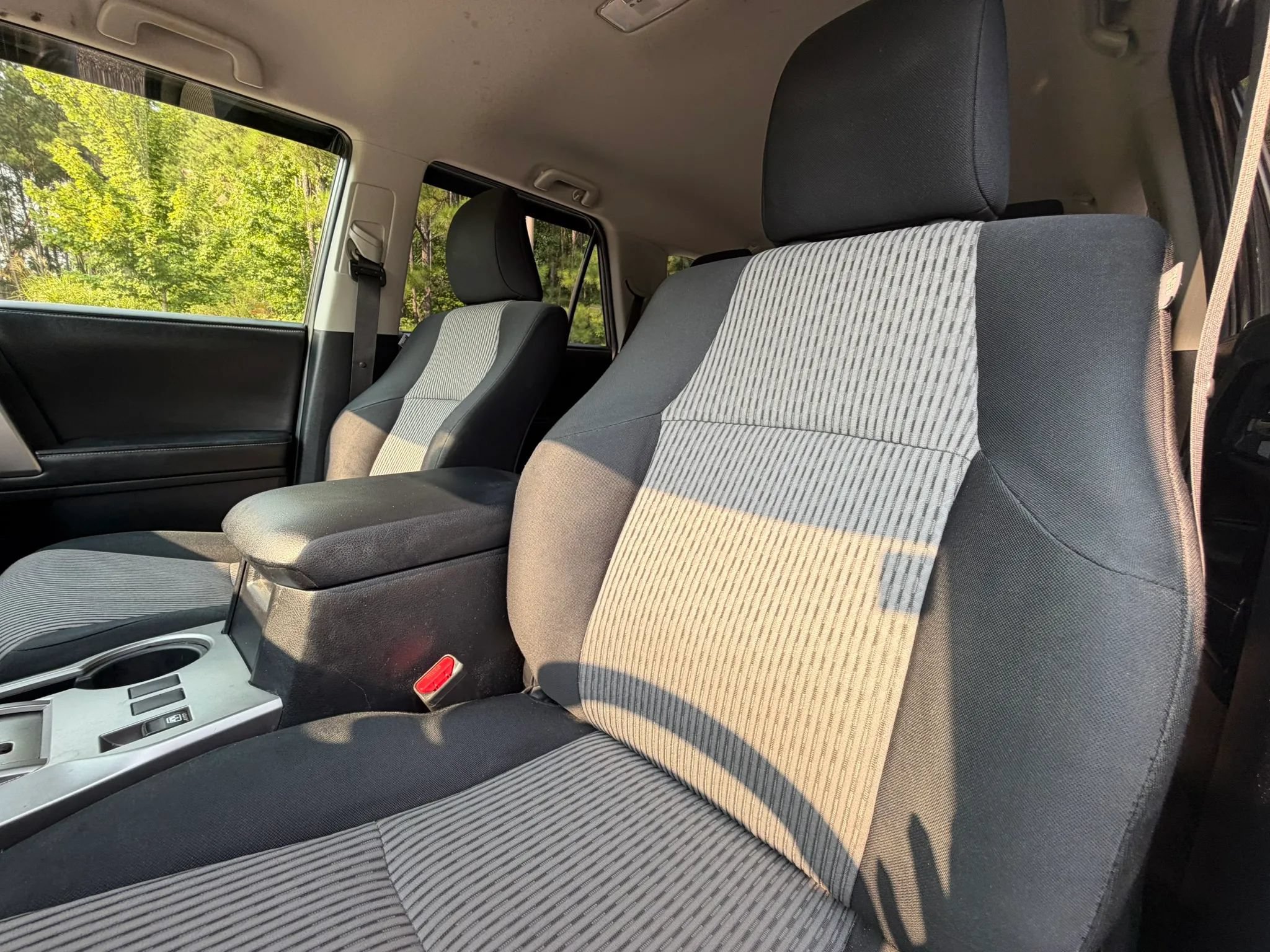 Used 2015 Toyota 4Runner SR5 RWD image 13