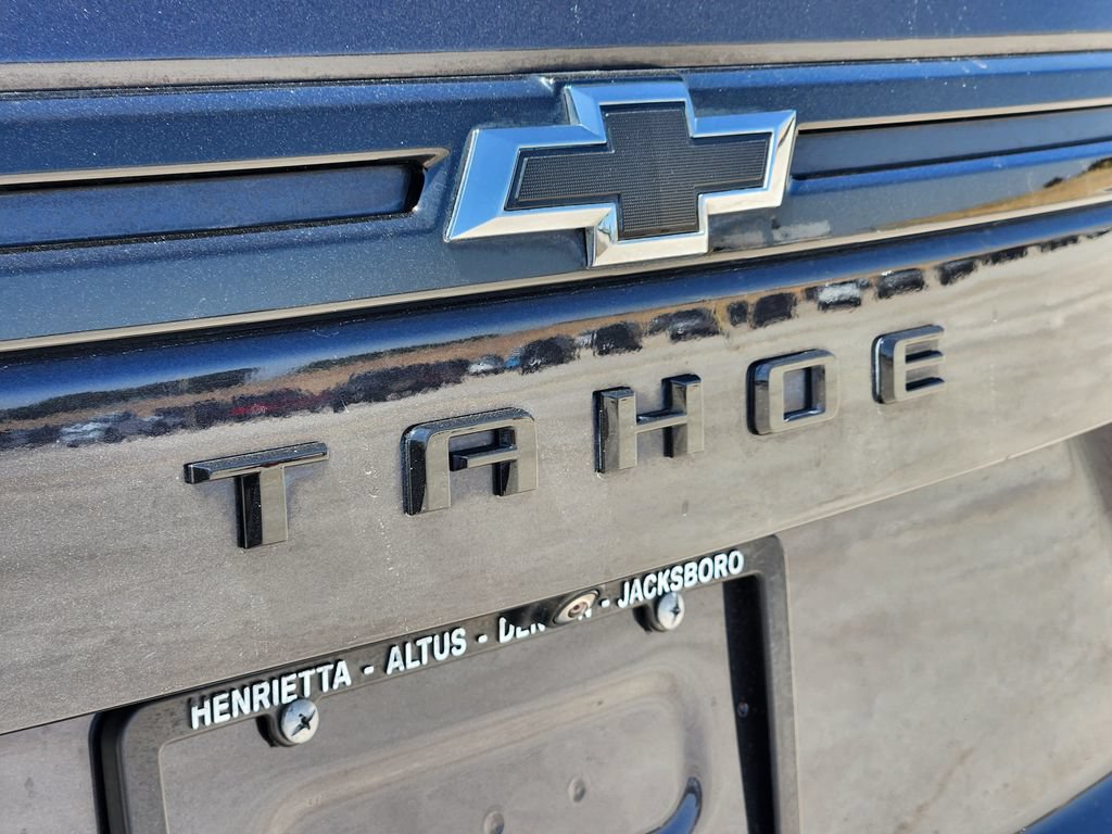 Used 2023 Chevrolet Tahoe Z71 w/ Luxury Package AWD/4WD image 12