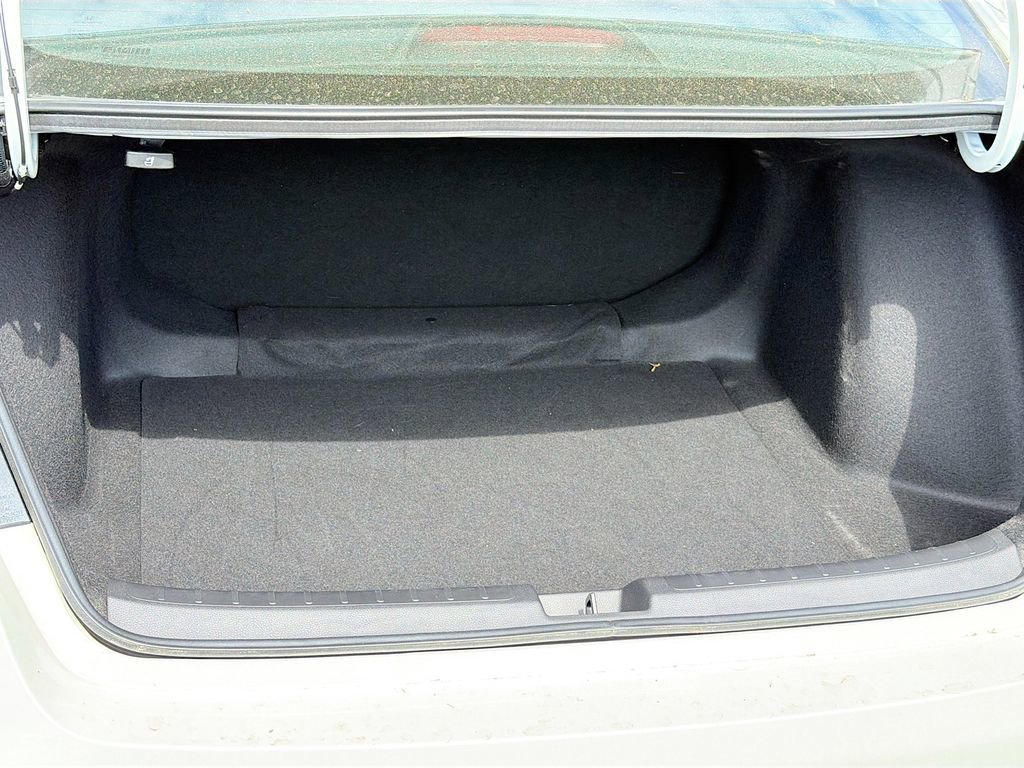 Used 2025 Honda Civic LX image 33