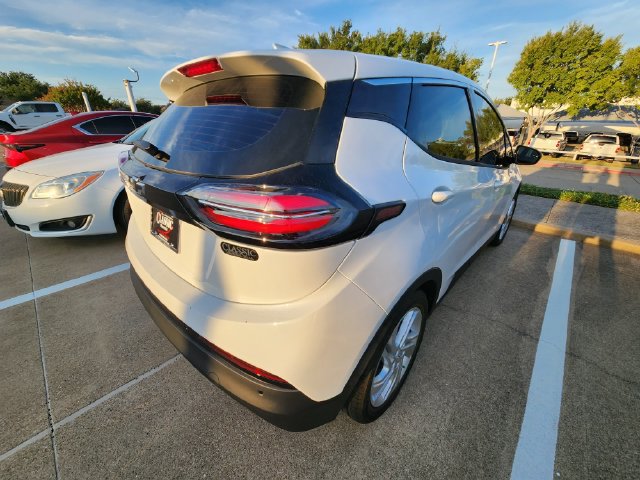 Used 2023 Chevrolet Bolt LT FWD image 6
