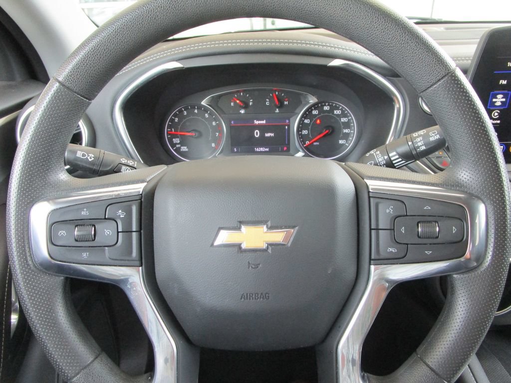 Used 2024 Chevrolet Blazer LT w/ Convenience Package FWD image 27