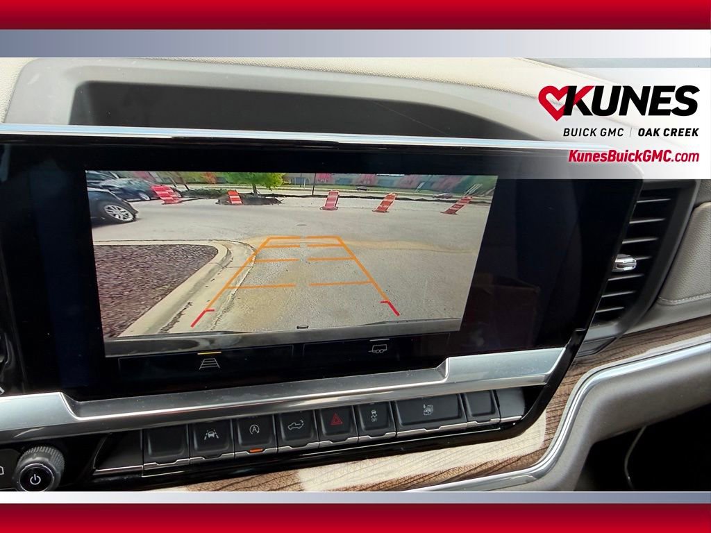 Used 2025 Chevrolet Silverado 1500 LT AWD/4WD image 17