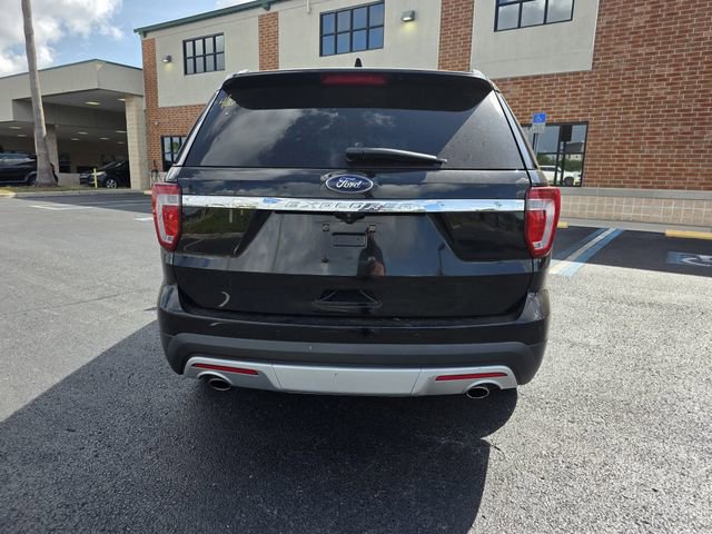 Used 2016 Ford Explorer Limited w/ Equipment Group 301A FWD image 6