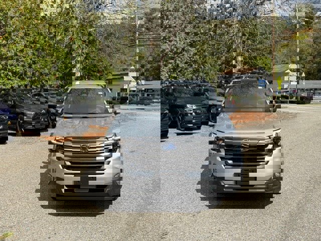 New 2025 Subaru Forester Premium image 2