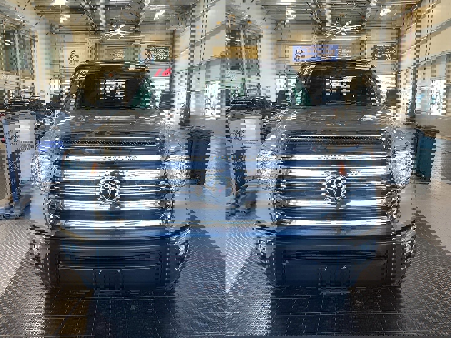 Used 2016 Toyota Tundra SR5 w/ TRD Off Road Package image 3