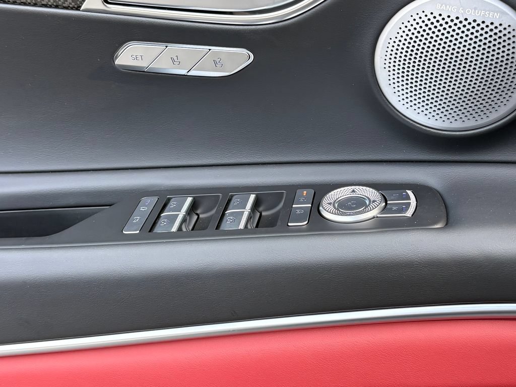 New 2026 Genesis GV80 3.5T e-SC AWD/4WD image 17
