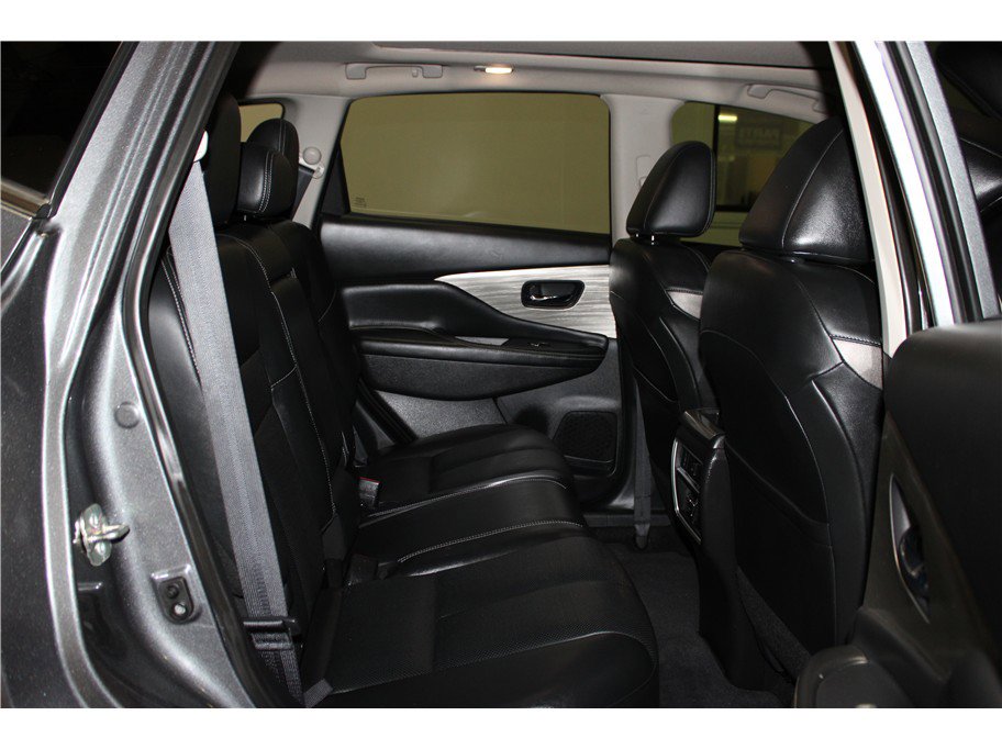 Used 2018 Nissan Murano Platinum w/ Cargo Package image 23