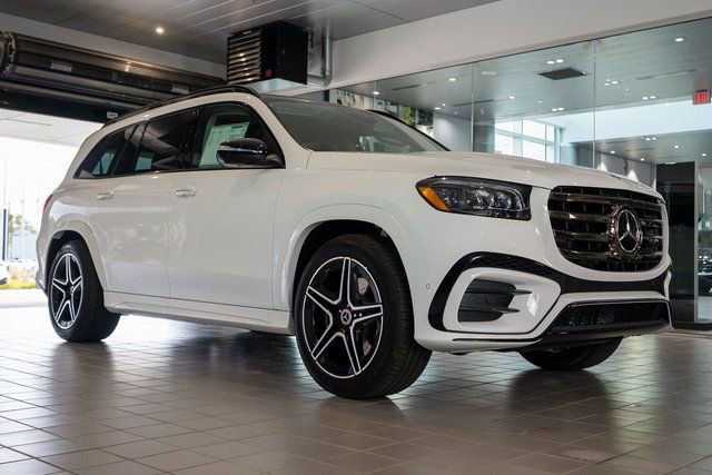 New 2026 Mercedes-Benz GLS 450 4MATIC