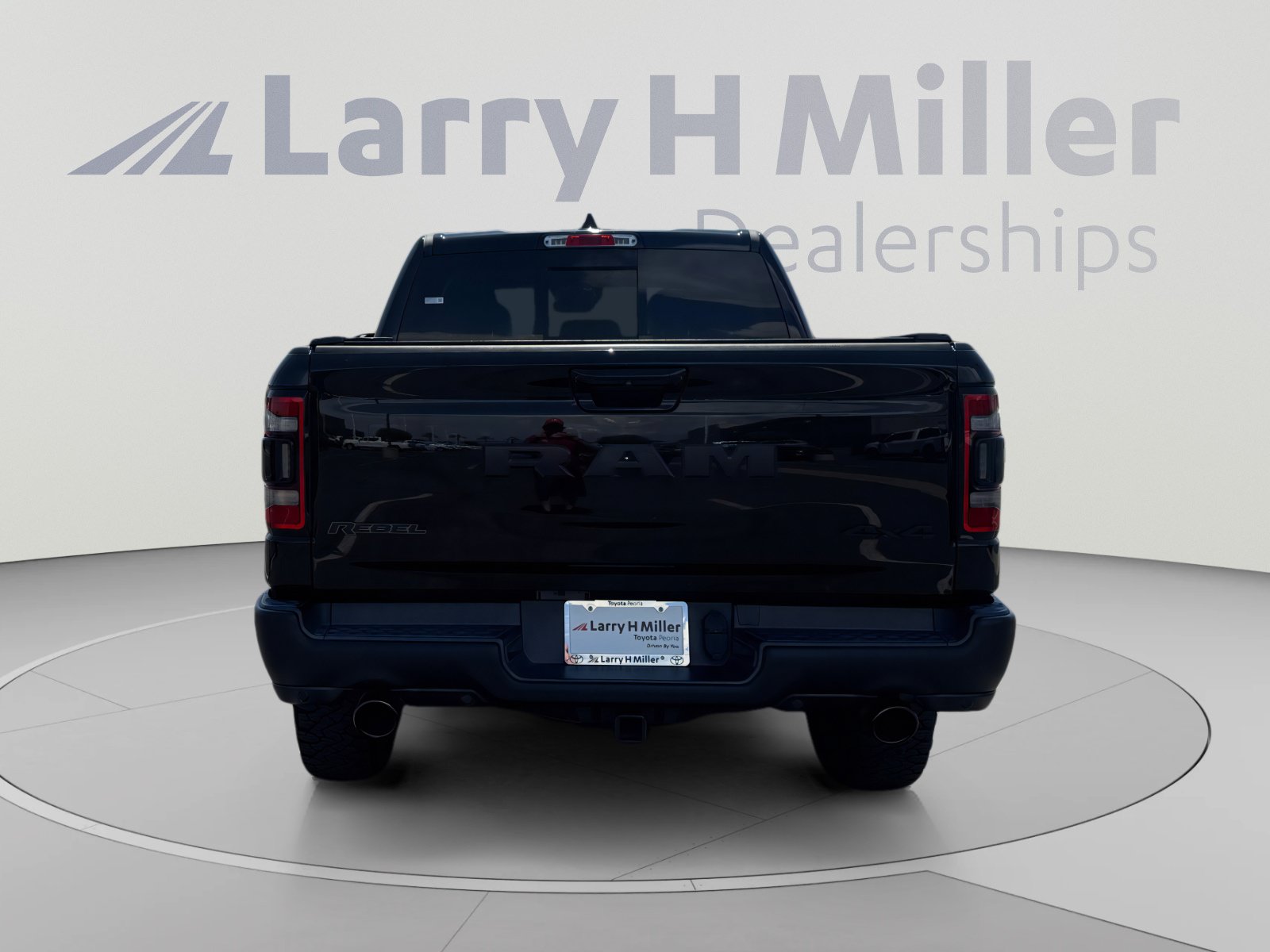 Used 2022 RAM 1500 Rebel w/ Rebel Level 2 Equipment Group AWD/4WD image 4
