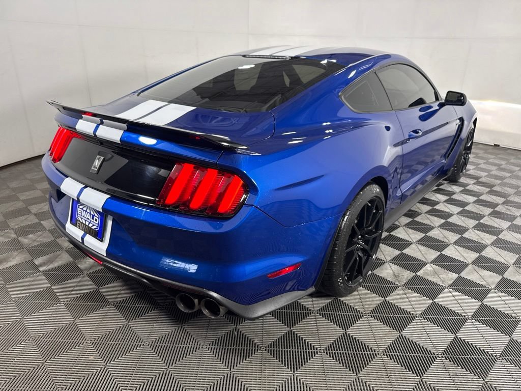 Used 2017 Ford Mustang Shelby GT350 RWD image 10