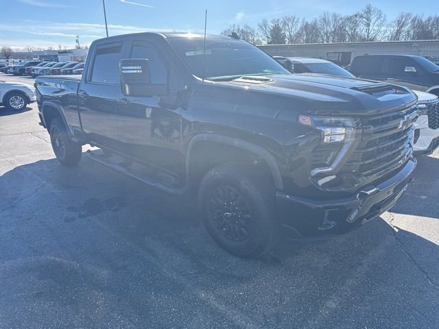 Used 2024 Chevrolet Silverado 2500 LTZ w/ LTZ Plus Package