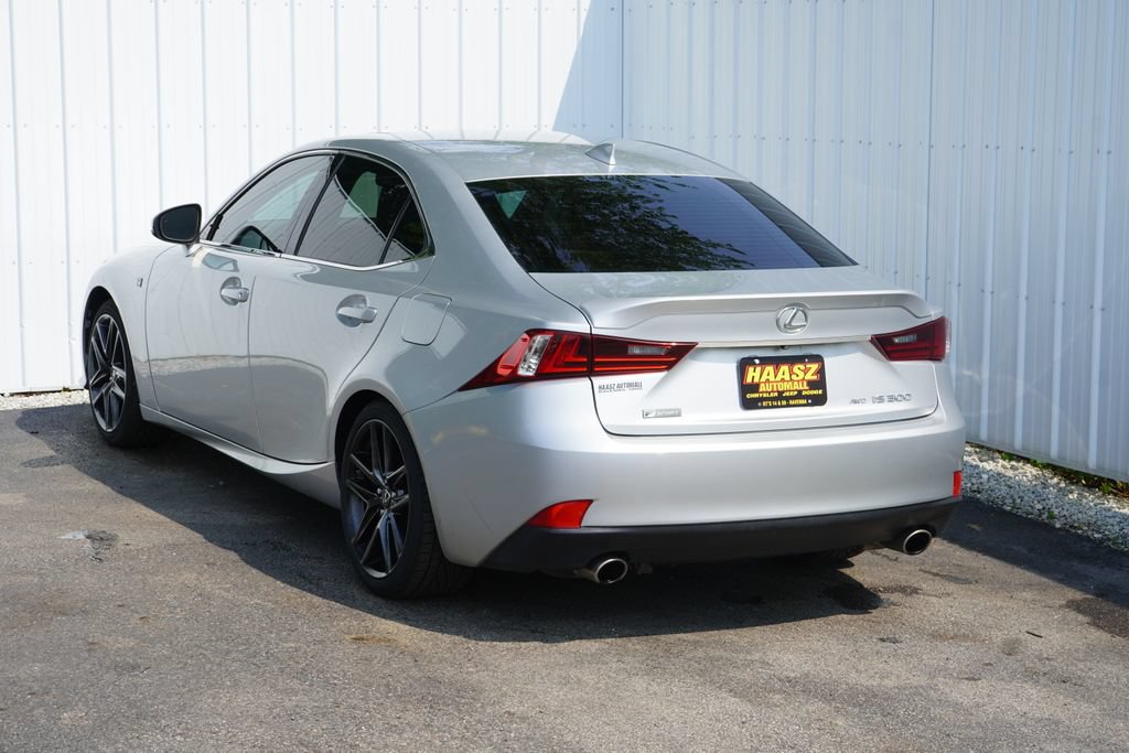 Used 2016 Lexus IS 300 AWD w/ F Sport Package image 4