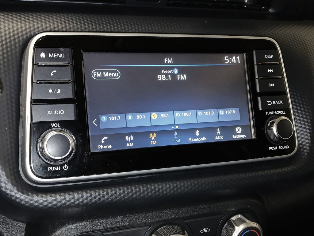 Used 2023 Nissan Kicks S image 22