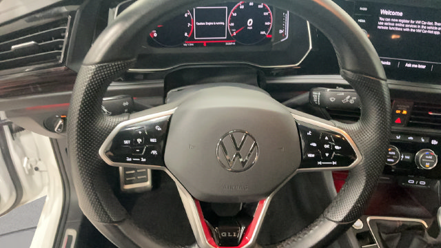 Used 2023 Volkswagen Jetta GLI Autobahn FWD image 21