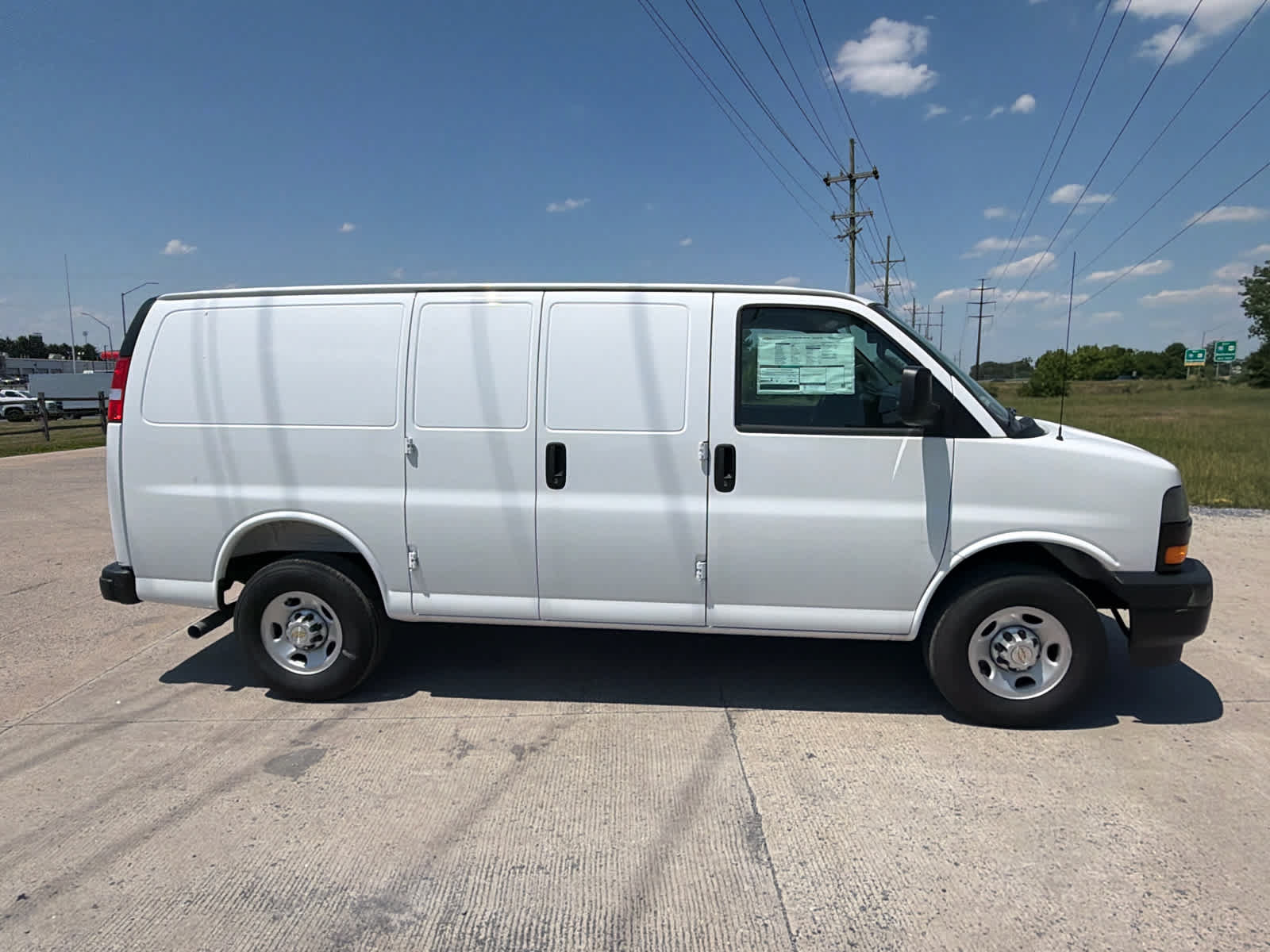 New 2025 Chevrolet Express 3500 w/ Driver Convenience Package RWD image 17