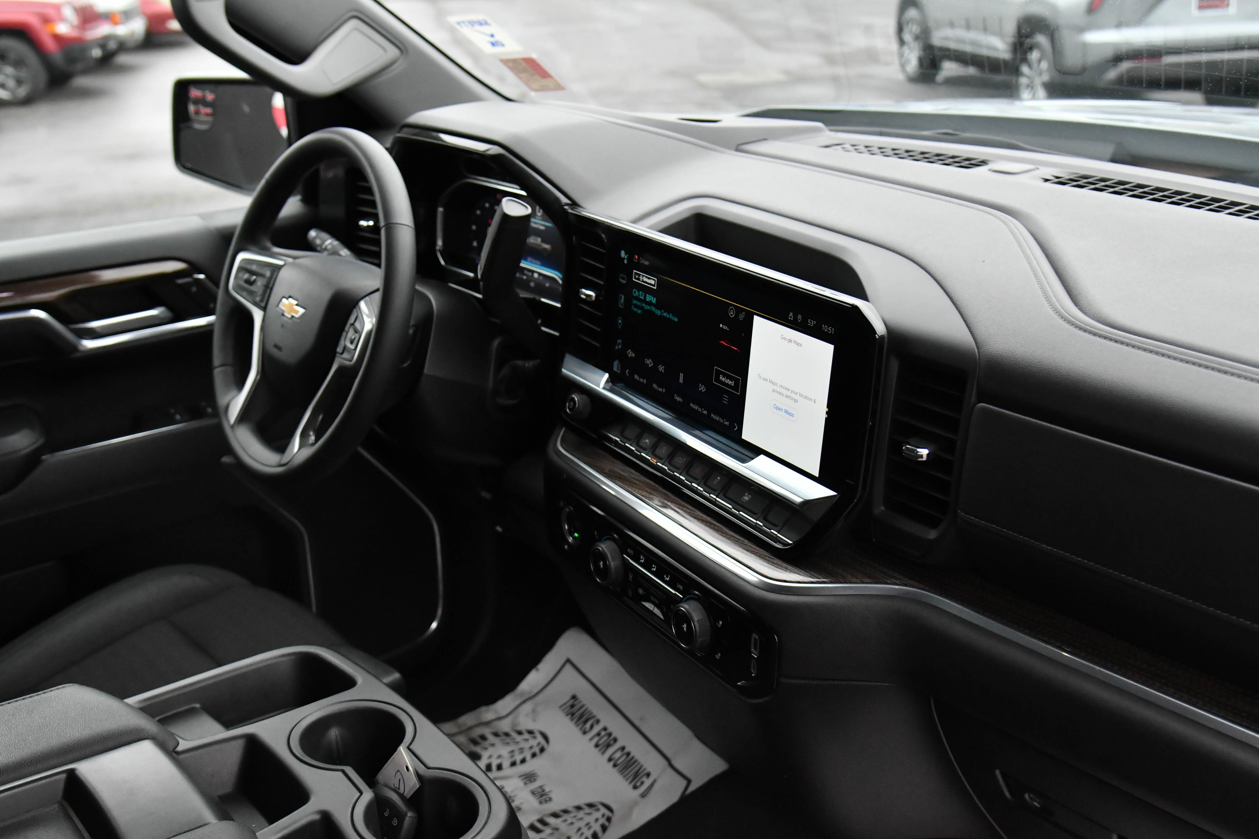 Used 2024 Chevrolet Silverado 1500 LT image 43