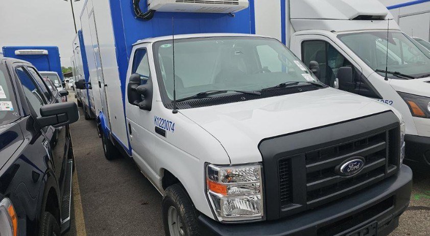Used 2023 Ford E-350 and Econoline 350 Super Duty w/ Power Windows & Locks Group