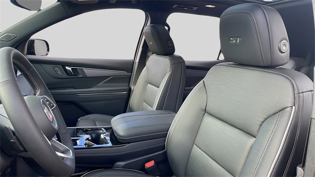 New 2026 Buick Enclave Sport Touring w/ Power Package image 18