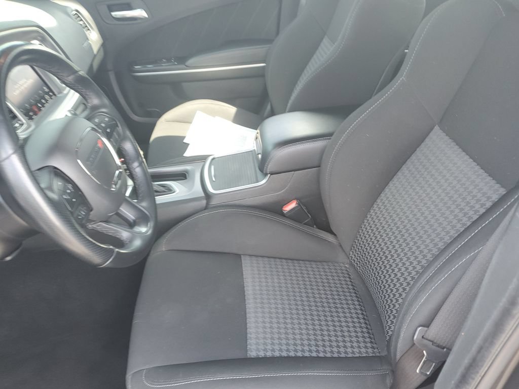 Certified 2022 Dodge Charger R/T RWD image 15