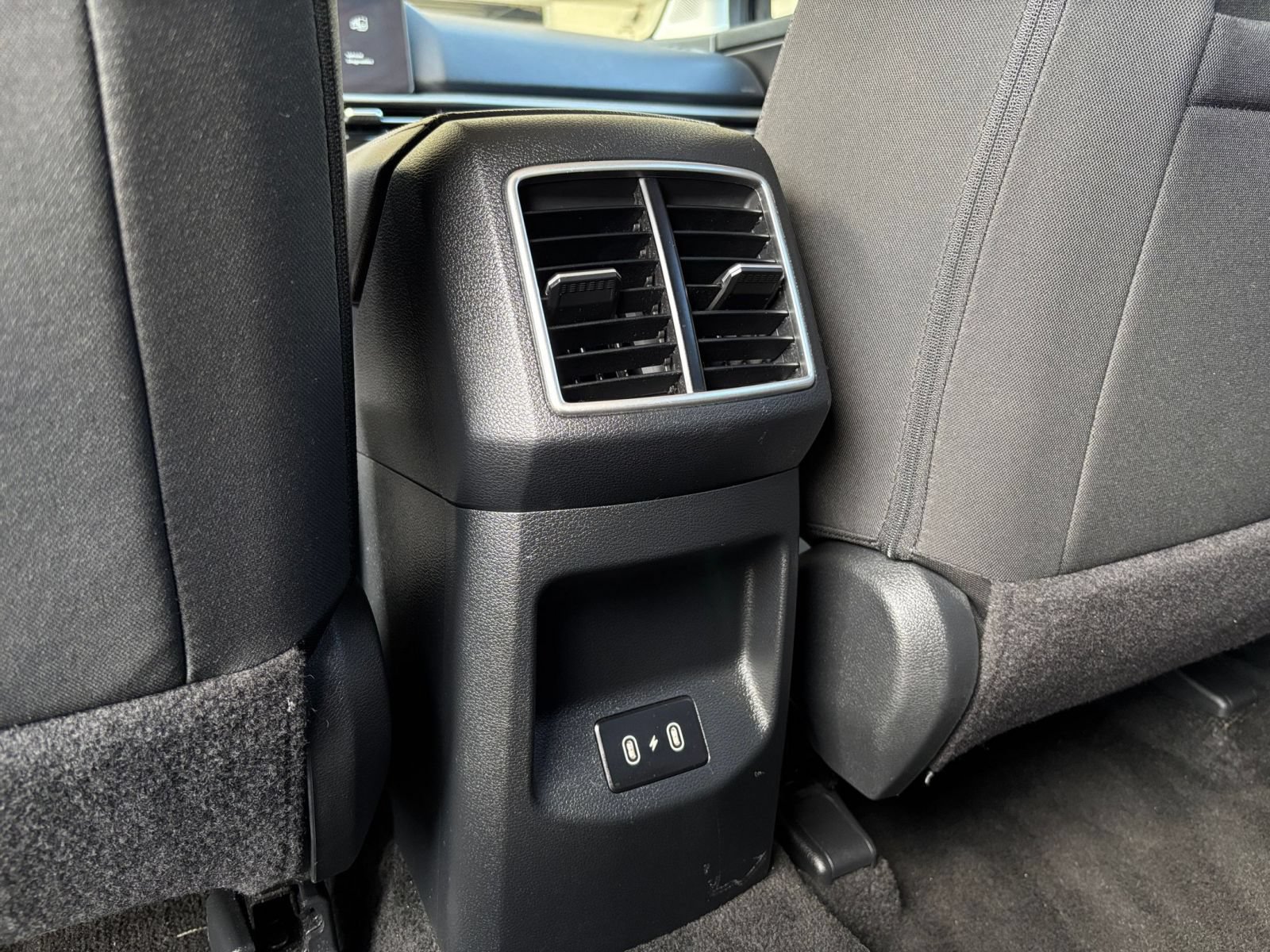 Used 2026 Kia Sportage LX FWD image 21