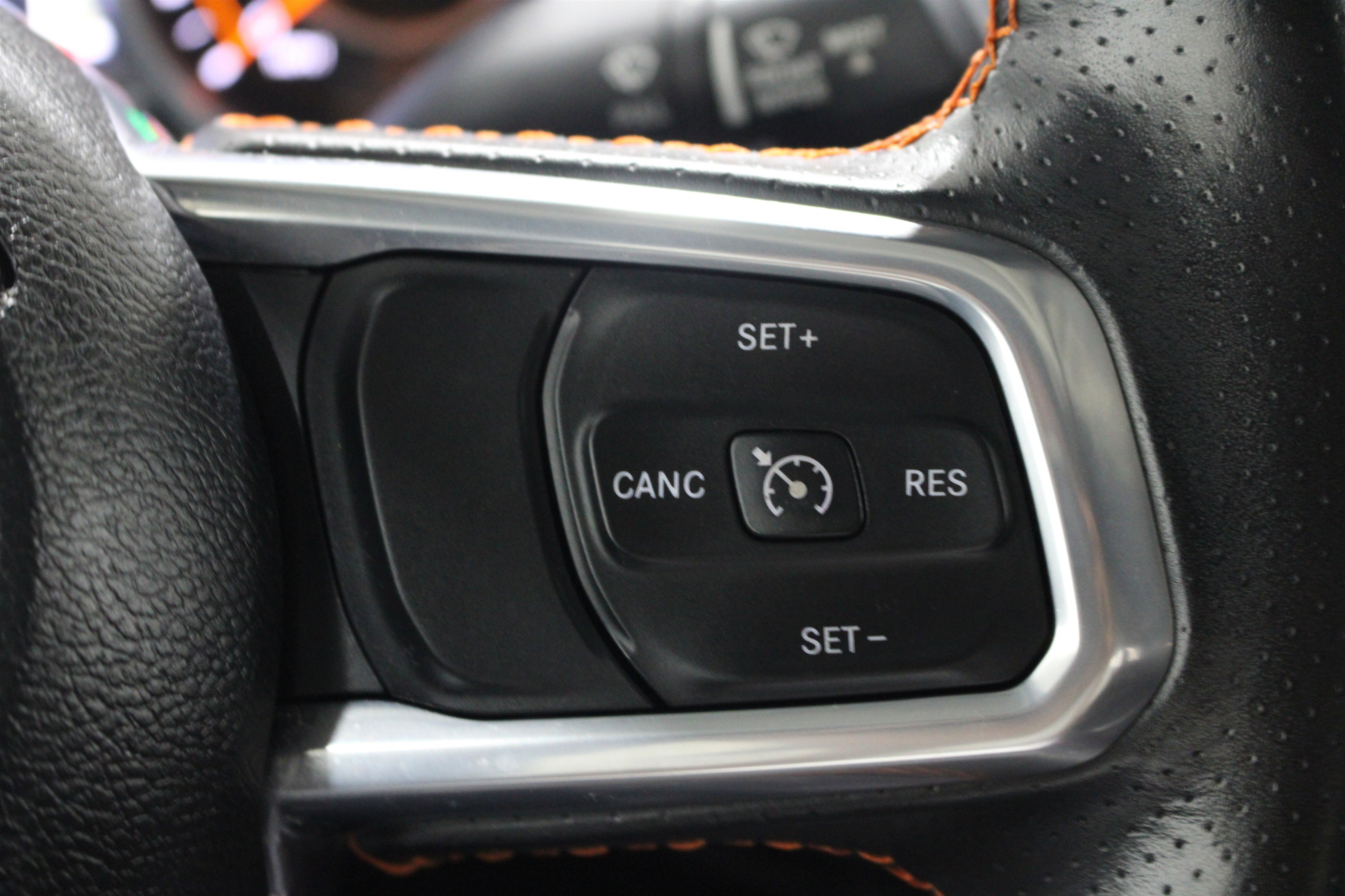 Used 2023 Jeep Gladiator Mojave w/ Cold Weather Group image 12