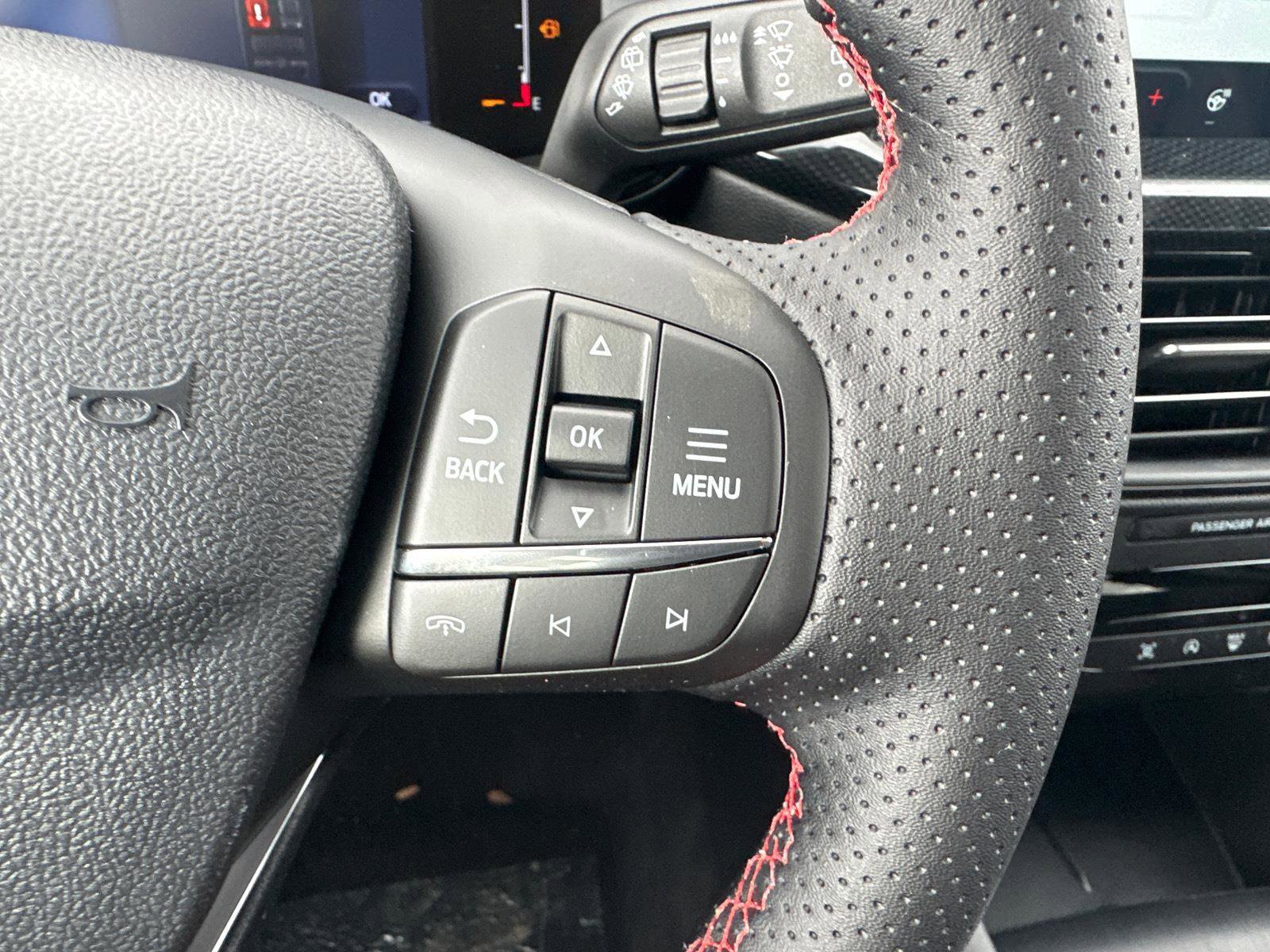 New 2026 Ford Escape ST-Line w/ Tech Pack #1 image 21