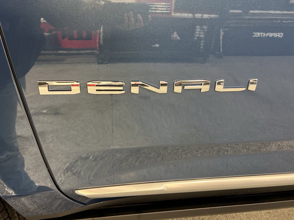 New 2026 GMC Yukon XL Denali w/ Sun & Power Step Package AWD/4WD image 15