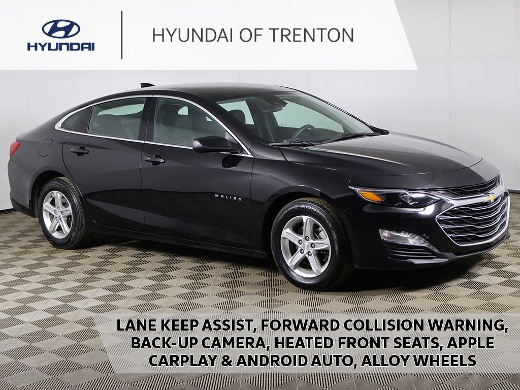 Used 2024 Chevrolet Malibu LT FWD image 1