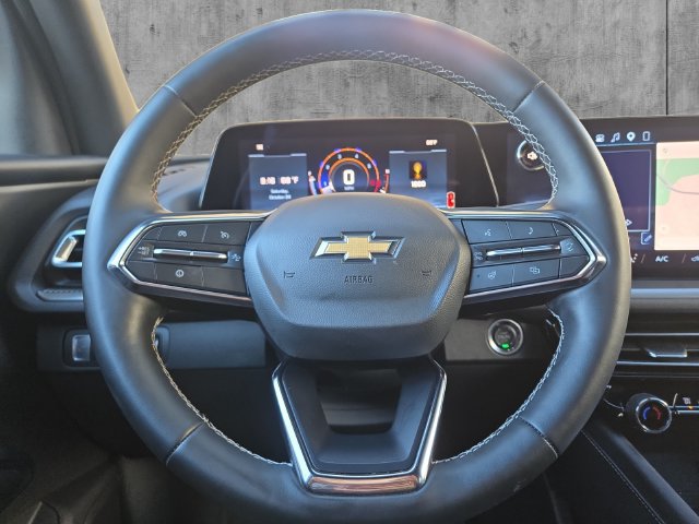 Certified 2026 Chevrolet Traverse LT FWD image 13