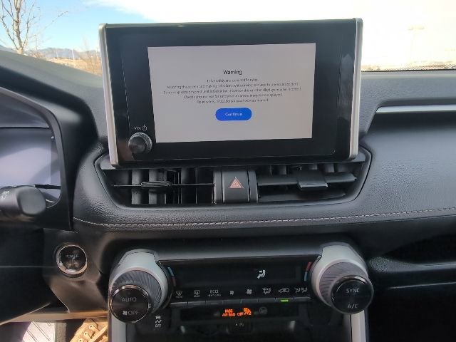 Used 2025 Toyota RAV4 XLE AWD/4WD image 24