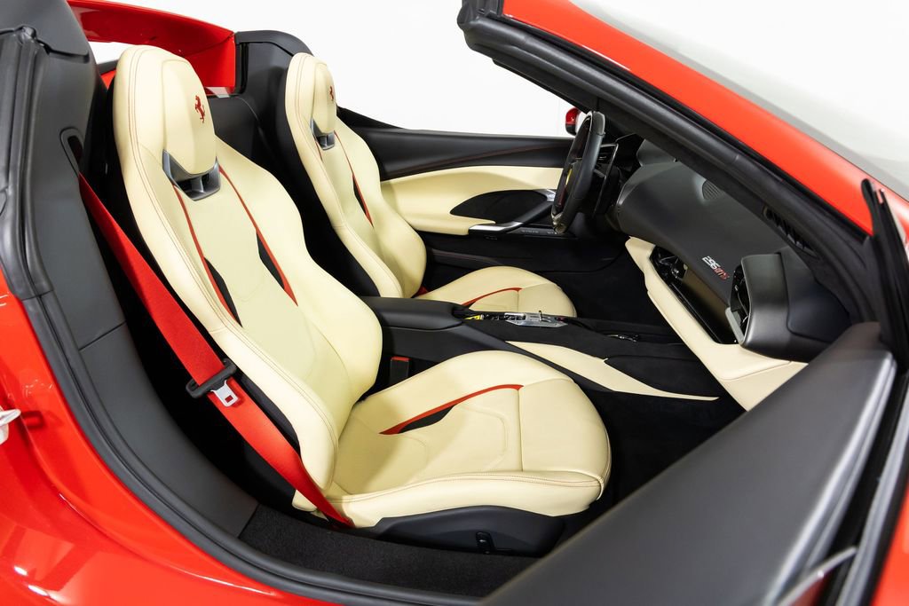 Used 2024 Ferrari 296 GTS image 43
