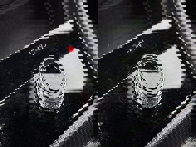 Used 2024 Jeep Grand Cherokee L Altitude image 22