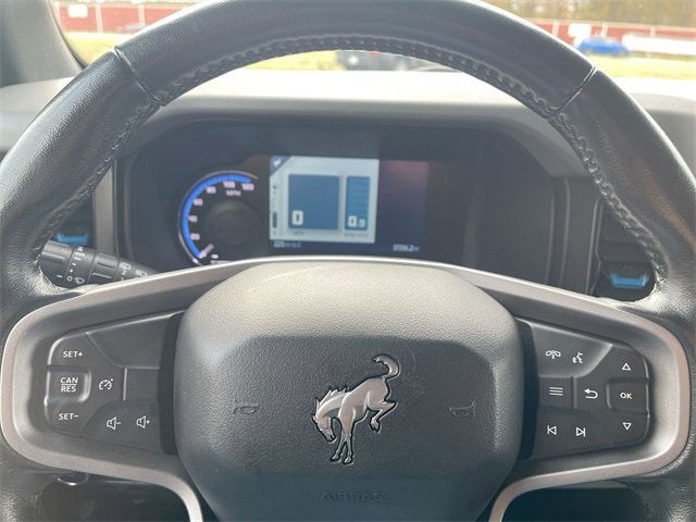 Used 2023 Ford Bronco Black Diamond image 11