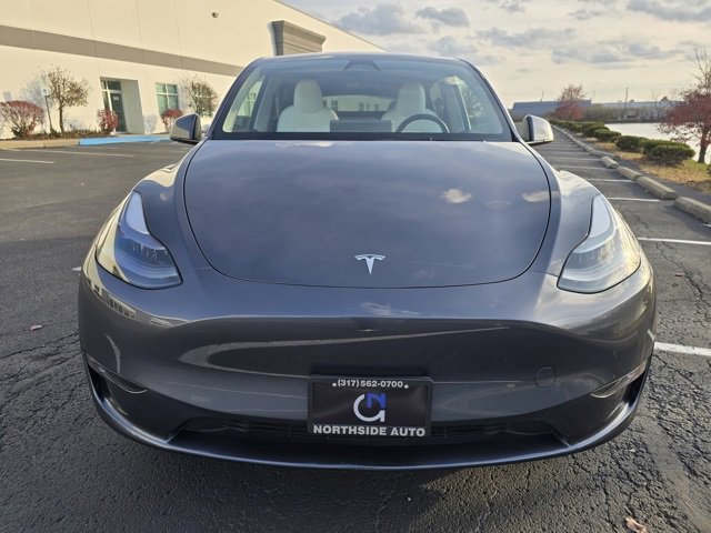 Used 2023 Tesla Model Y 2WD image 11