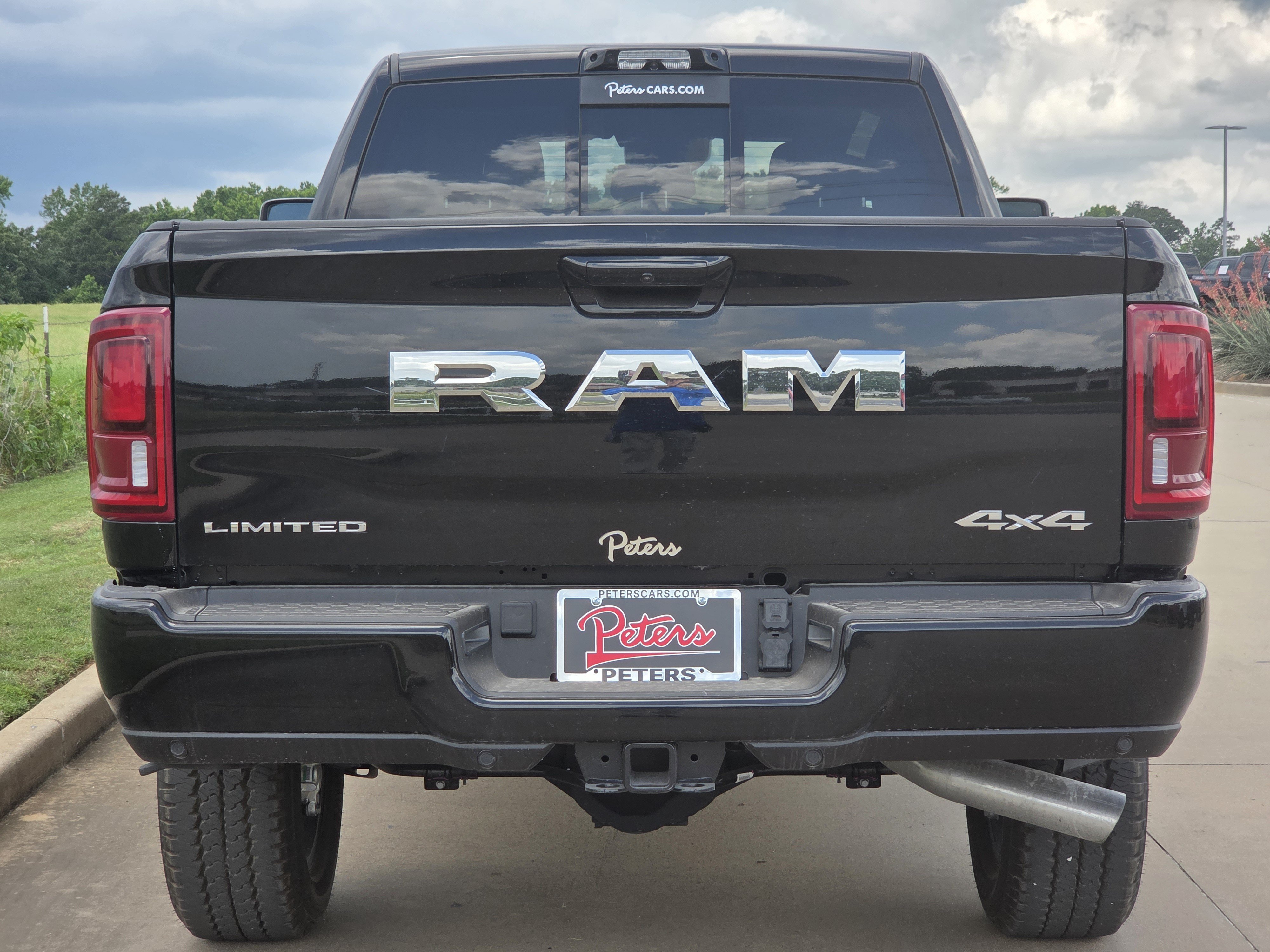 New 2026 RAM 2500 Limited AWD/4WD image 4