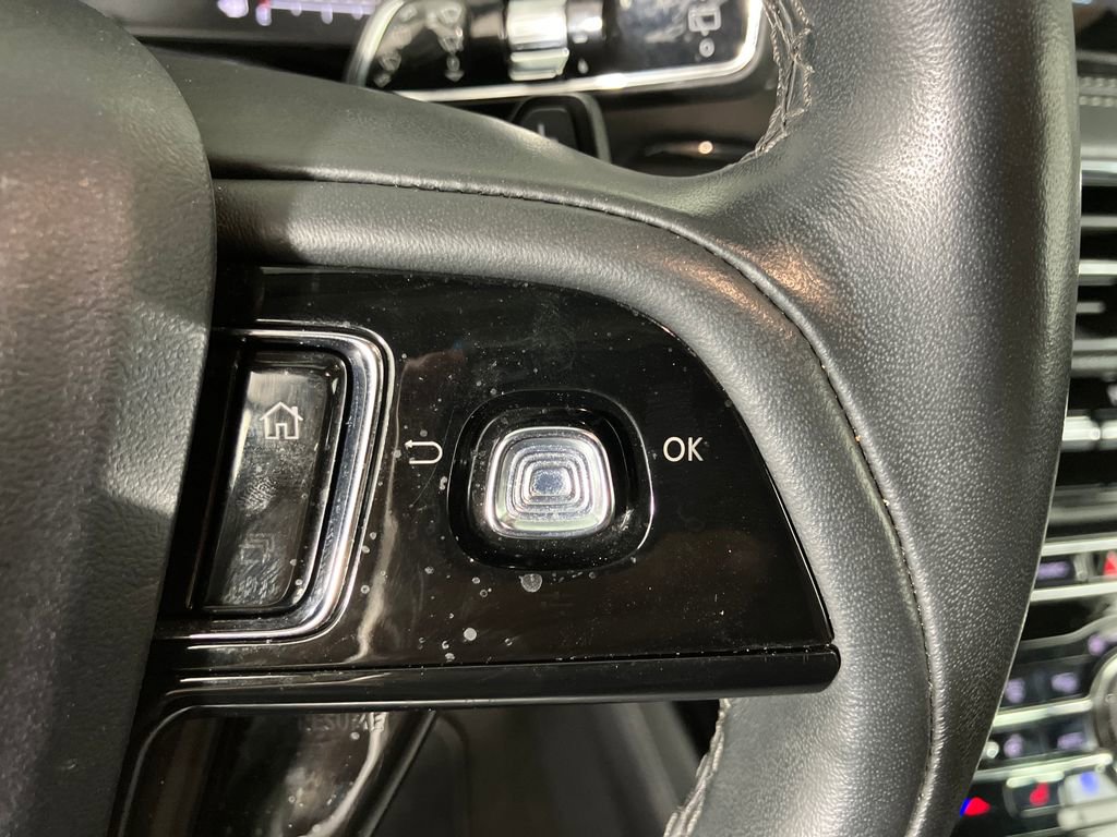 Used 2022 Lincoln Corsair AWD w/ Premium Package image 19