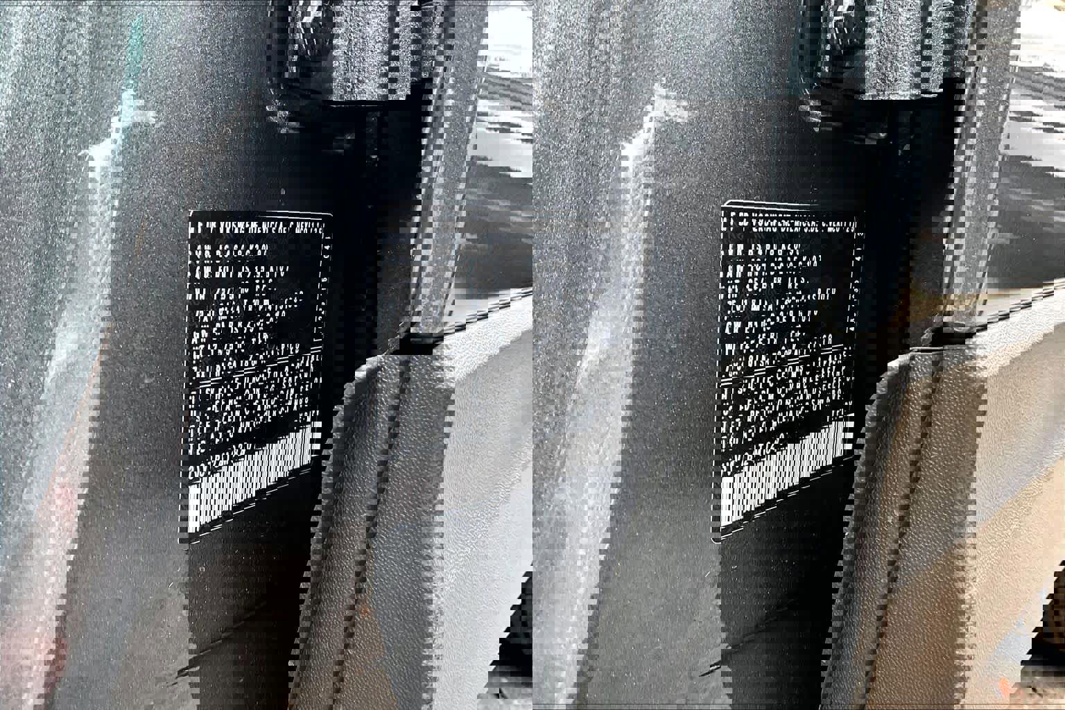 New 2026 Volkswagen Taos SE image 36