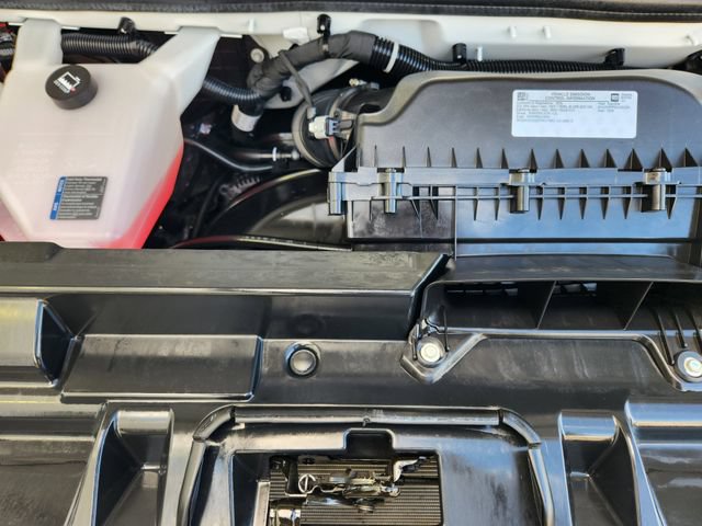Used 2025 Chevrolet Express 3500 LT w/ LT Preferred Equipment Group RWD image 33